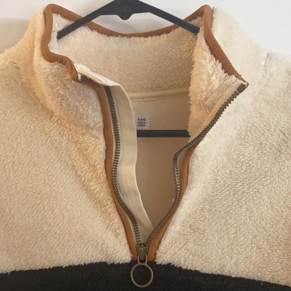 Fleece 1/4 zip - Picture 3 of 3